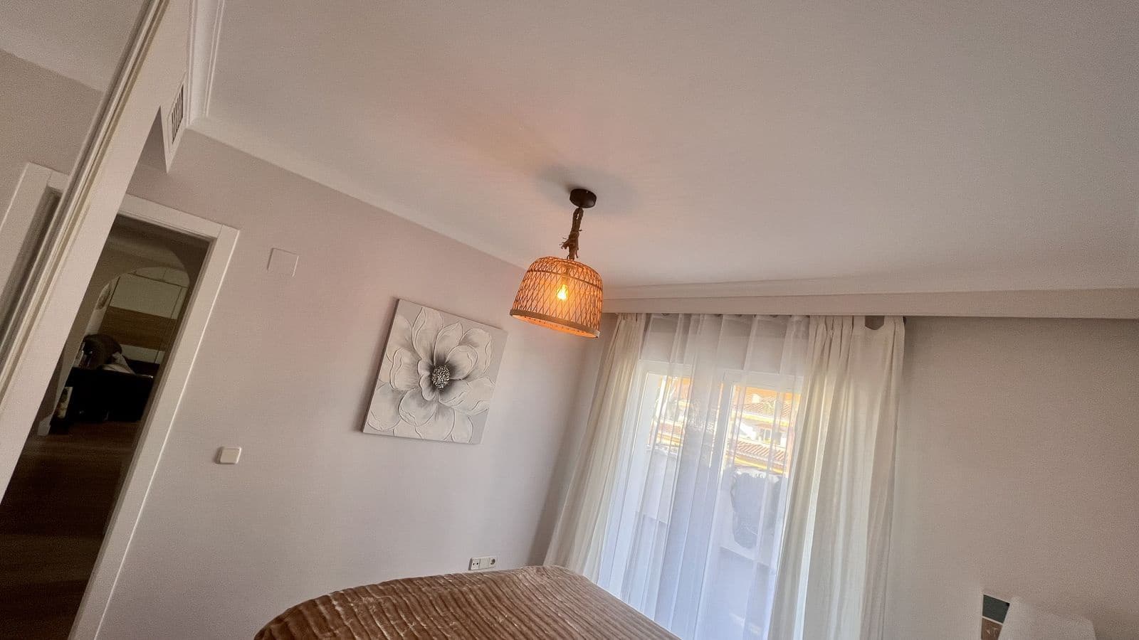 1 soverom Penthouse til salgs i Nueva Andalucia med garasje - € 413 000 (Ref: 9025866)