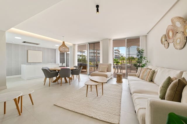 3 bedroom Apartment for sale in Estepona with pool - € 995,000 (Ref: 9030996)