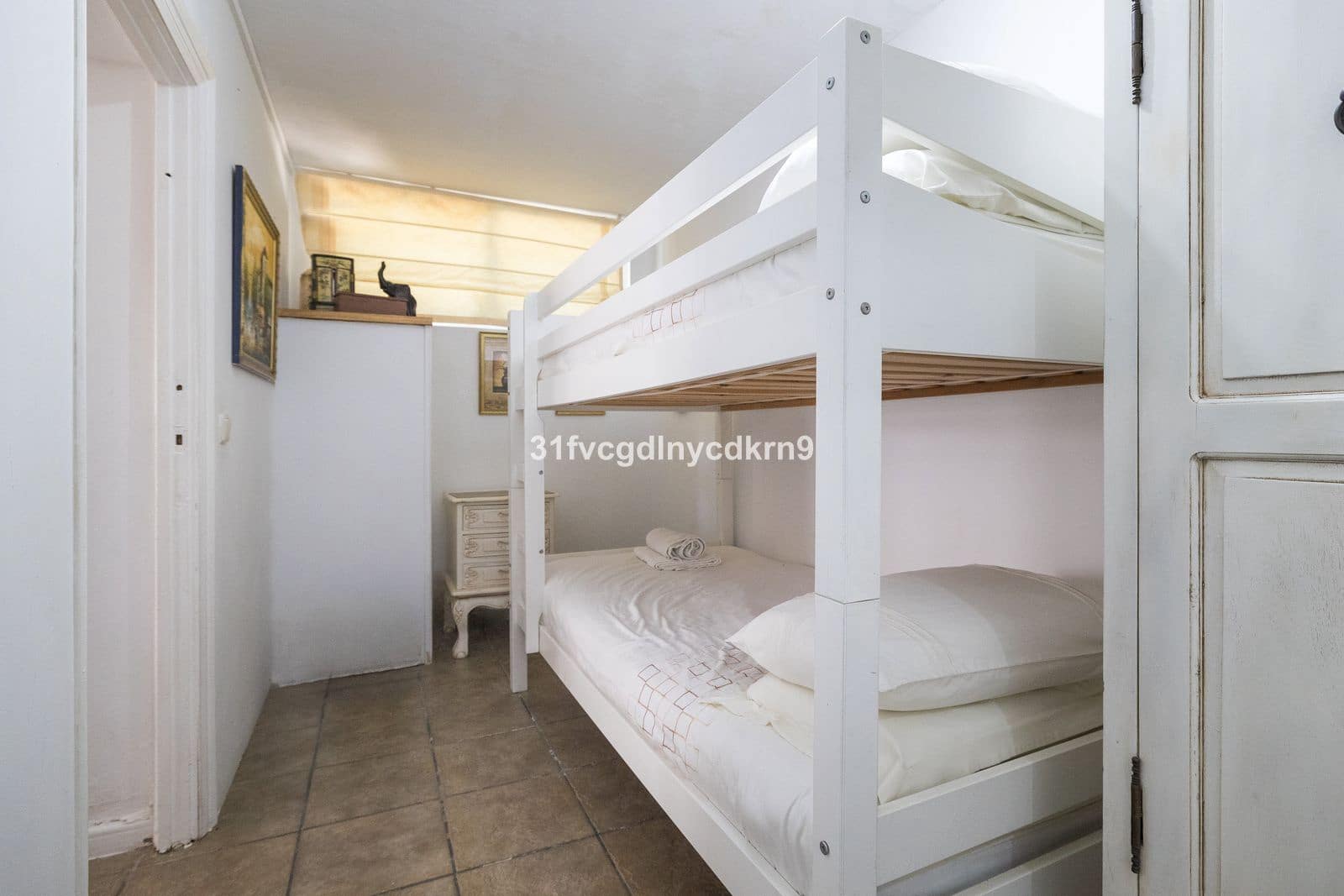 6 bedroom Villa for sale in Estepona with pool - € 1,600,000 (Ref: 9037807)