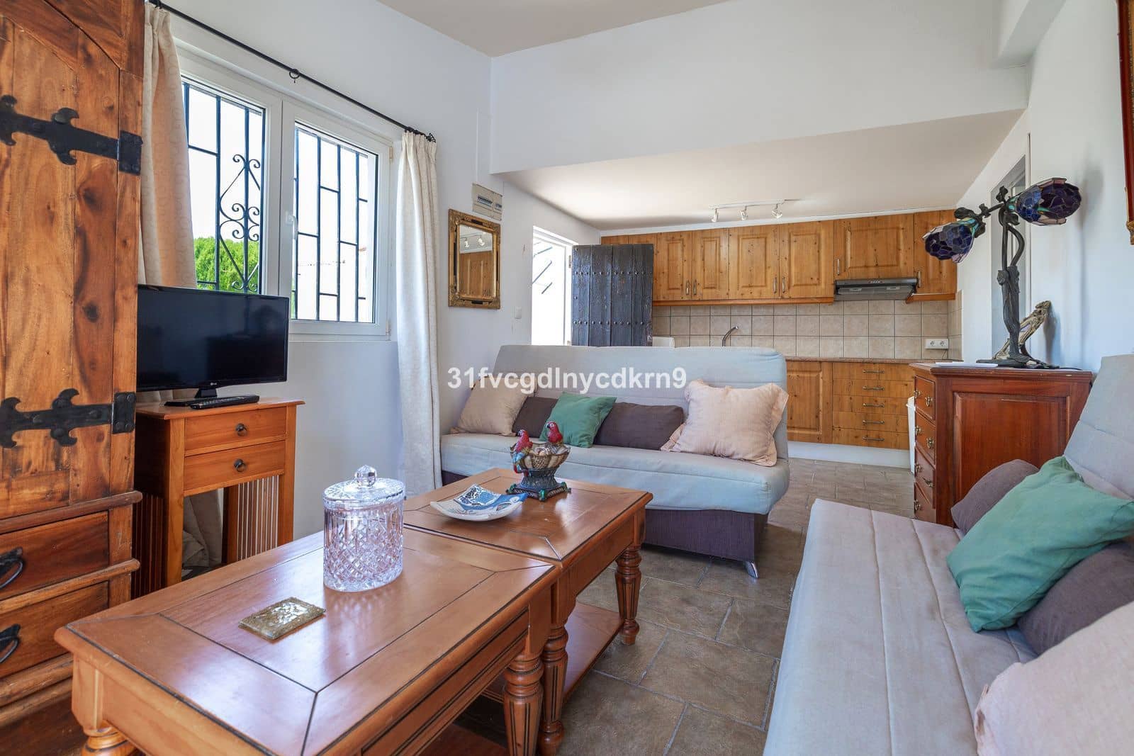 6 sypialnia Willa na sprzedaż w Estepona z basenem - 1 450 000 € (Ref: 9037807)