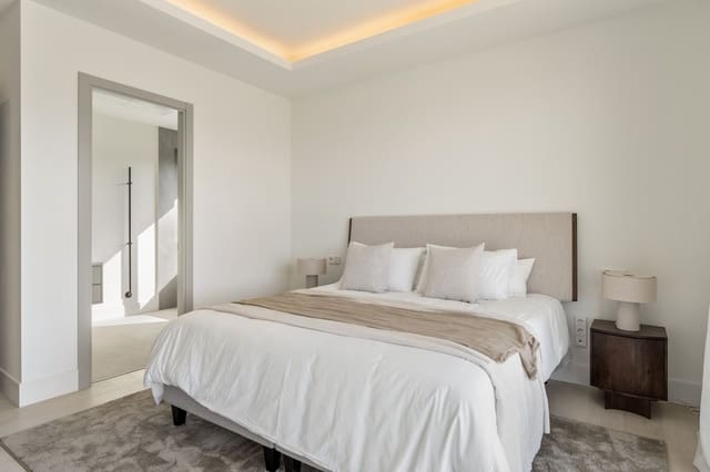 4 chambre Villa/Maison à vendre à Estepona avec piscine - 2 990 000 € (Ref: 9105841)