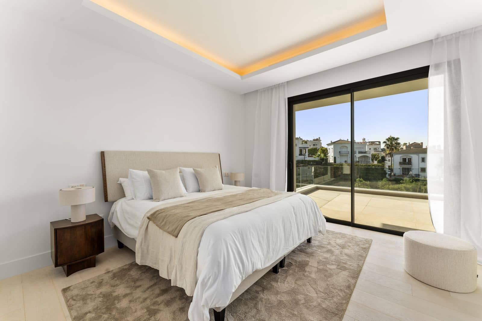 4 sovrum Villa till salu i Estepona med pool - 2 990 000 € (Ref: 9105841)