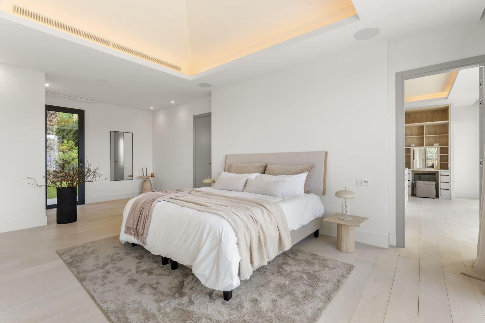 4 sovrum Villa till salu i Estepona med pool - 2 990 000 € (Ref: 9105841)