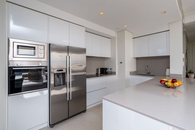 3 bedroom Apartment for sale in Benahavís - € 965,000 (Ref: 9106741)