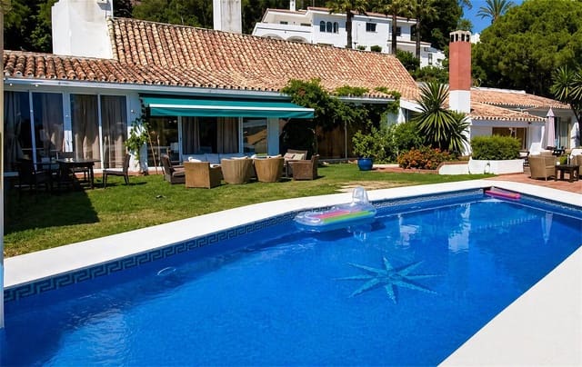 5 sypialnia Willa na sprzedaż w Nueva Andalucia, Marbella z basenem garażem - 2 800 000 € (Ref: 9114841)