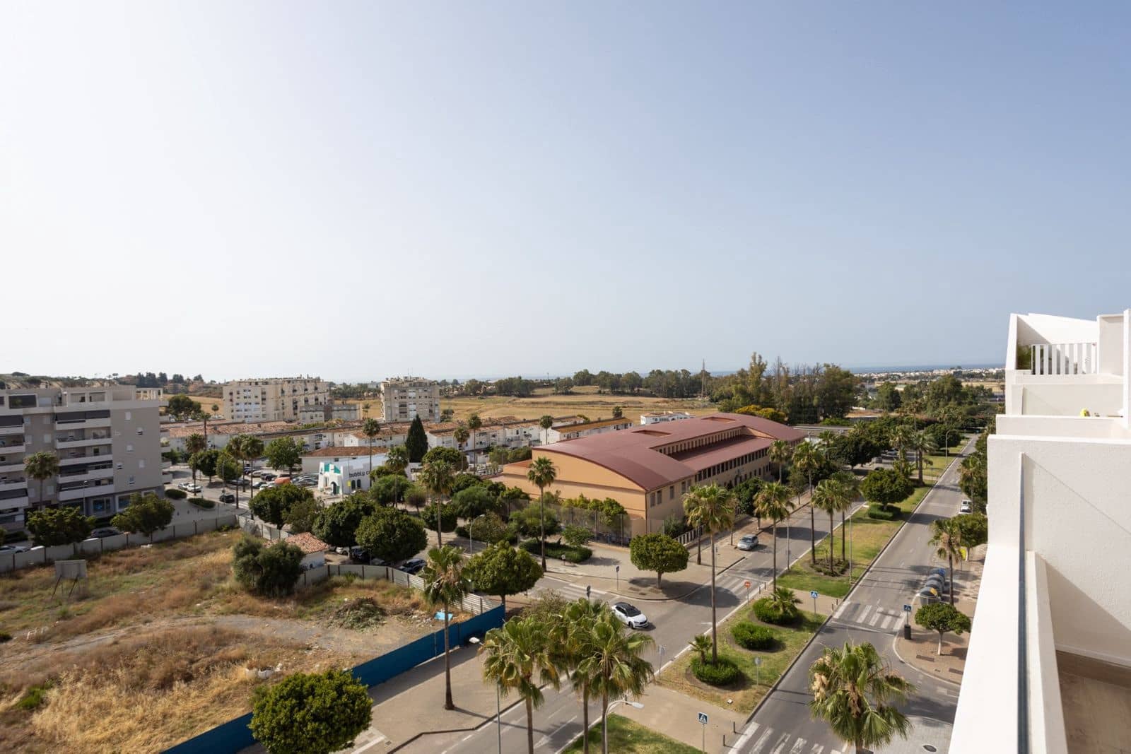 2 bedroom Apartment for sale in Nueva Andalucia - € 890,000 (Ref: 9116808)