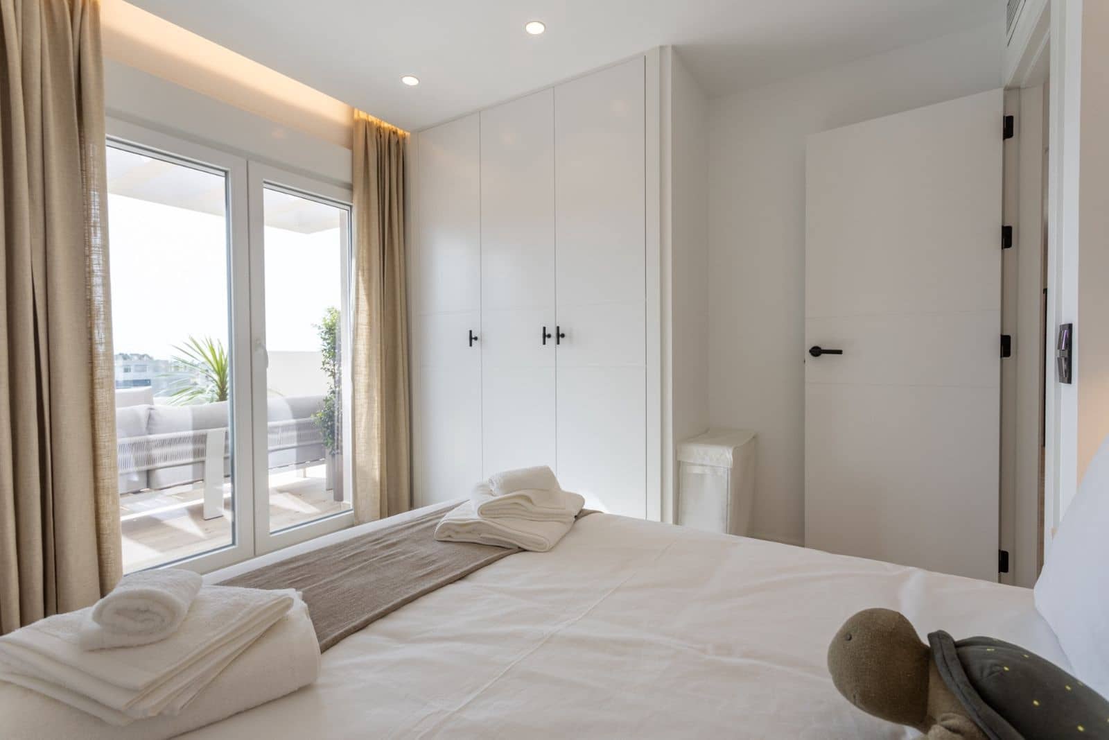 Apartamento de 4 habitaciones en Nueva Andalucia en venta - 1.690.000 € (Ref: 9116809)