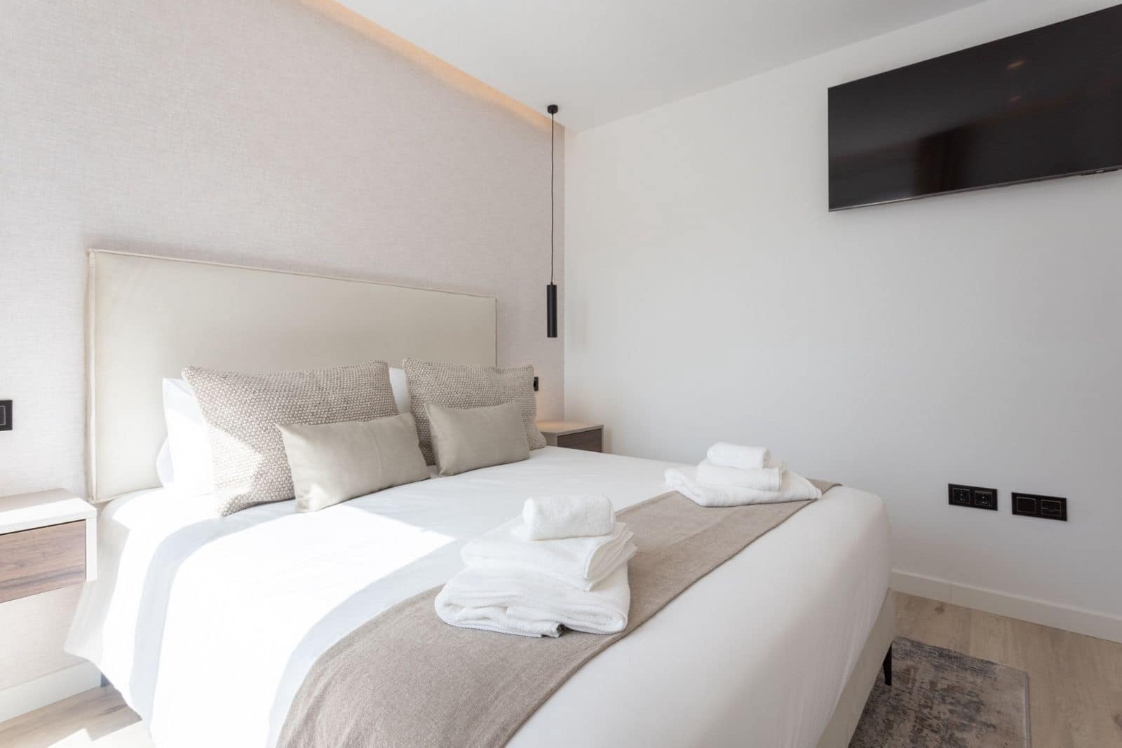 Apartamento de 4 habitaciones en Nueva Andalucia en venta - 1.690.000 € (Ref: 9116809)