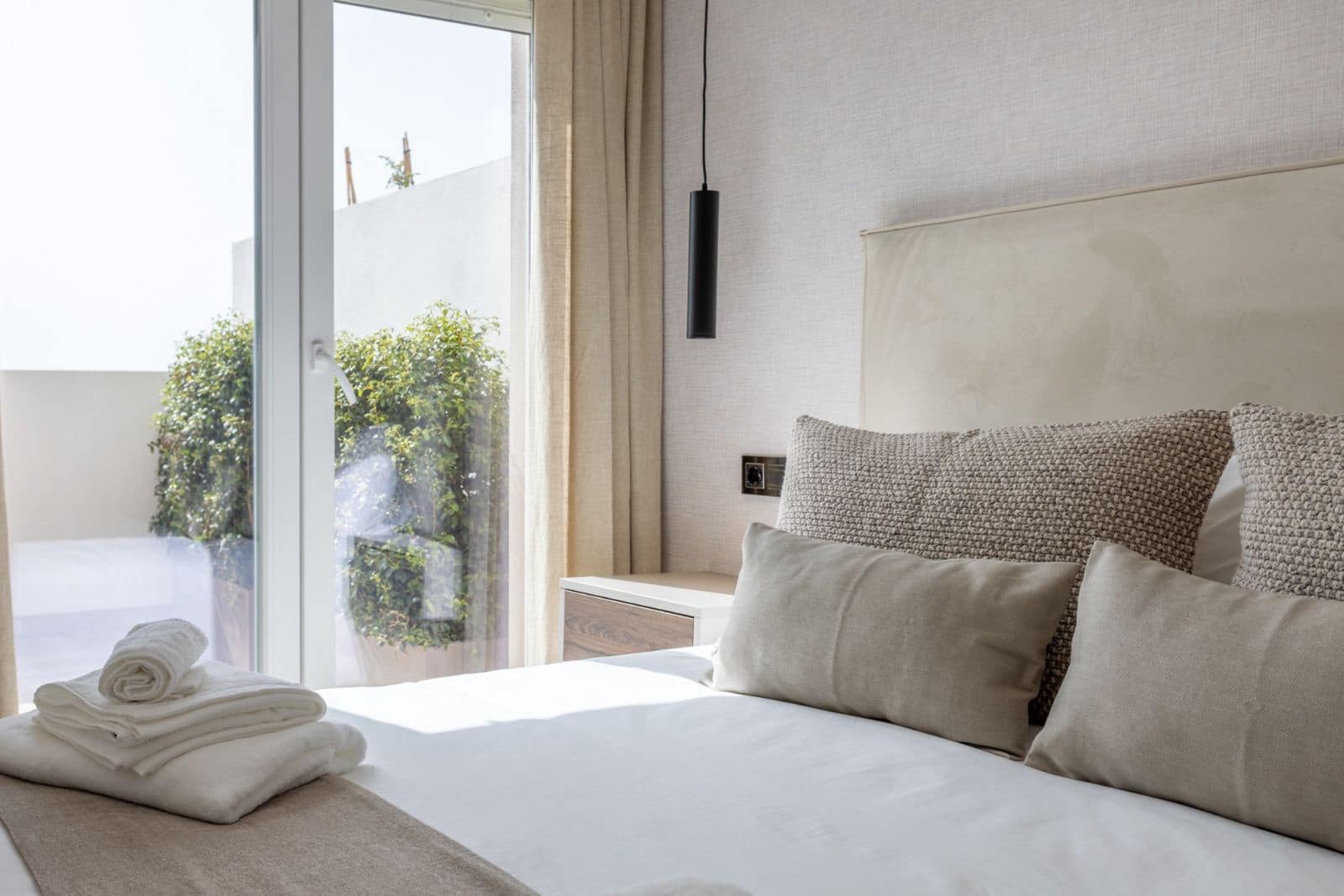 4 soveværelse Lejlighed til salg i Nueva Andalucia - € 1.499.000 (Ref: 9116809)