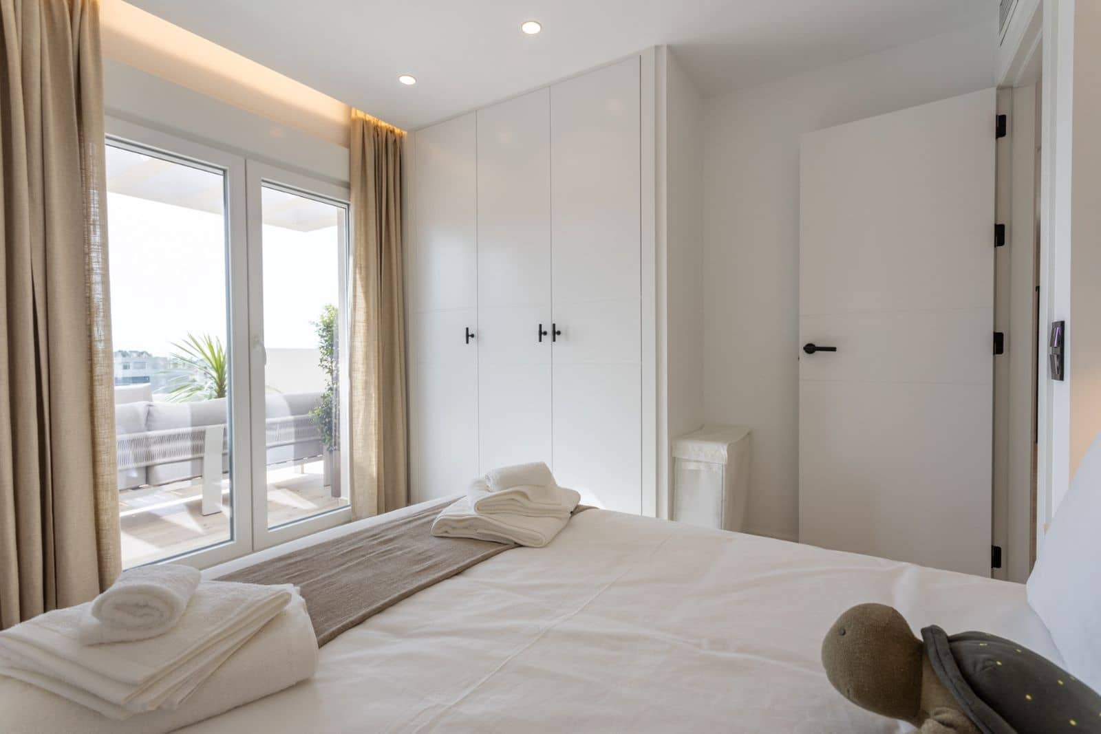 4 soveværelse Lejlighed til salg i Nueva Andalucia - € 1.499.000 (Ref: 9116809)