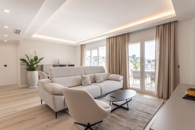 Apartamento de 4 habitaciones en Nueva Andalucia, Marbella en venta - 1.499.000 € (Ref: 9116809)