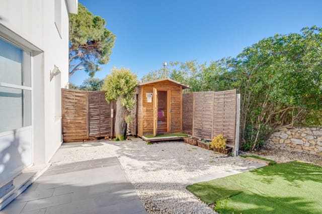 8 soveværelse Villa til salg i Elviria, Marbella med swimmingpool - € 2.000.000 (Ref: 9116813)