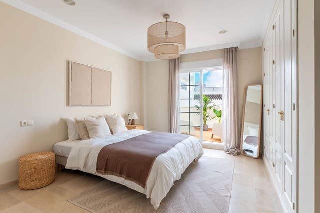 3 soveværelse Penthouse til salg i Río Real, Marbella - € 750.000 (Ref: 9116818)