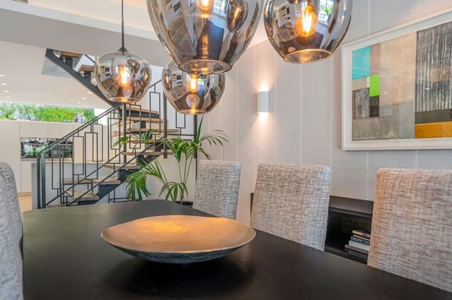 3 soveværelse Byhus til salg i La Quinta, Benahavís - € 1.350.000 (Ref: 9127820)