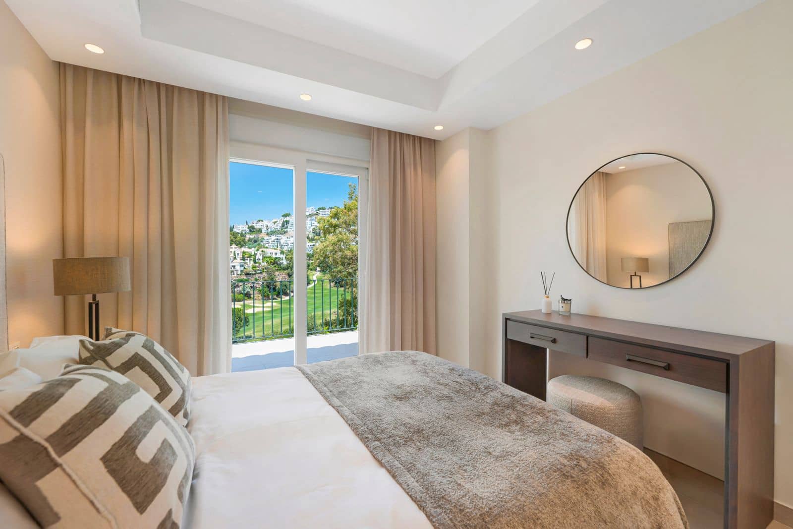 Casa de 3 habitaciones en La Quinta en venta - 1.350.000 € (Ref: 9127820)