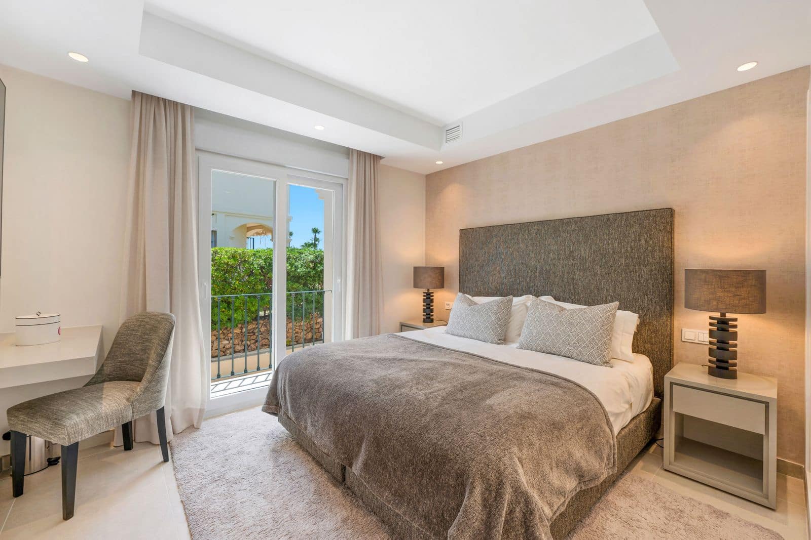 Casa de 3 habitaciones en La Quinta en venta - 1.350.000 € (Ref: 9127820)