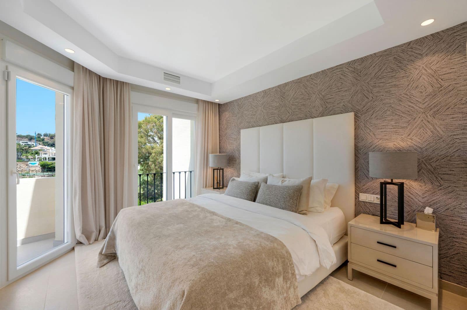 3 bedroom Townhouse for sale in La Quinta - € 1,195,000 (Ref: 9127820)