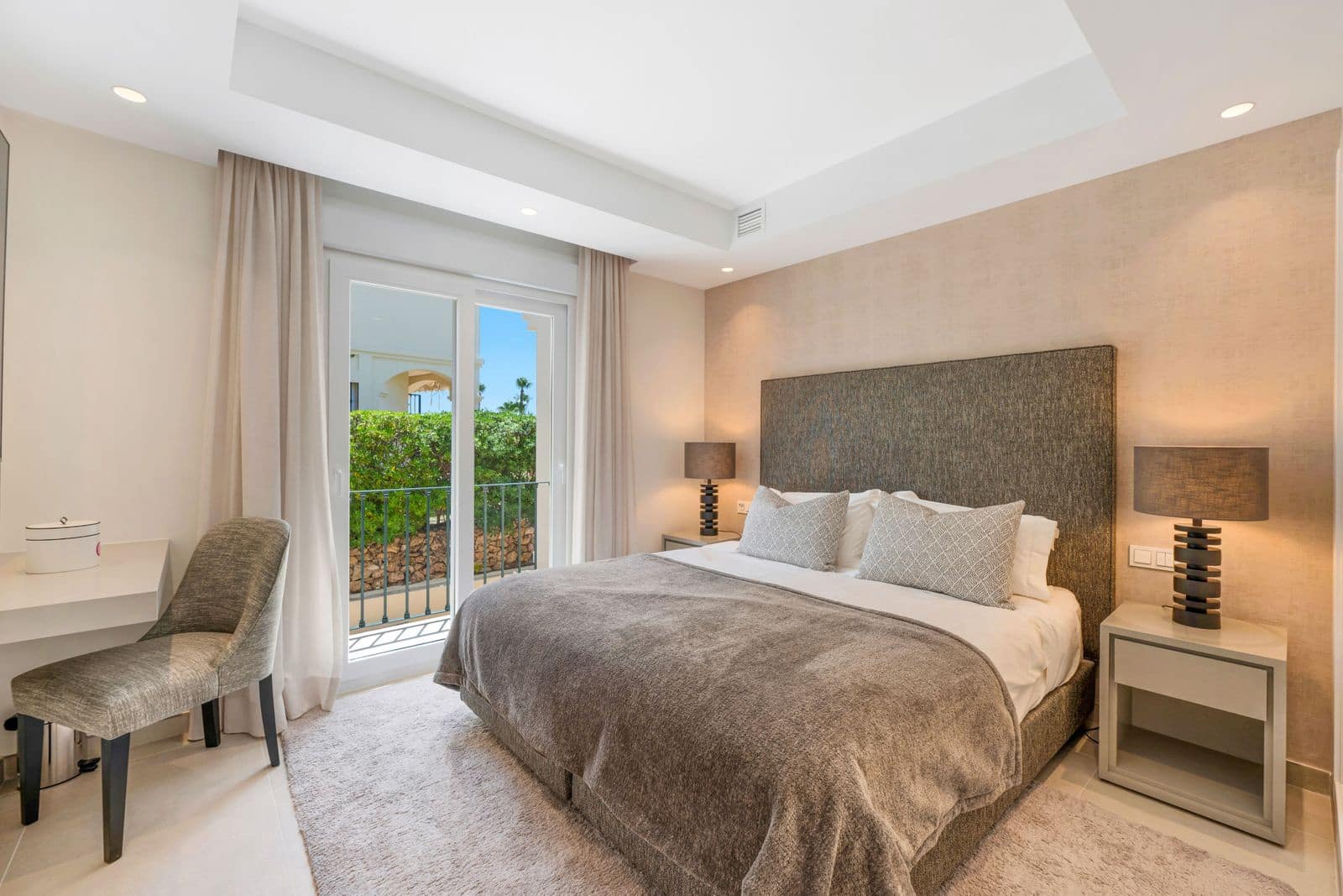 3 bedroom Townhouse for sale in La Quinta - € 1,195,000 (Ref: 9127820)