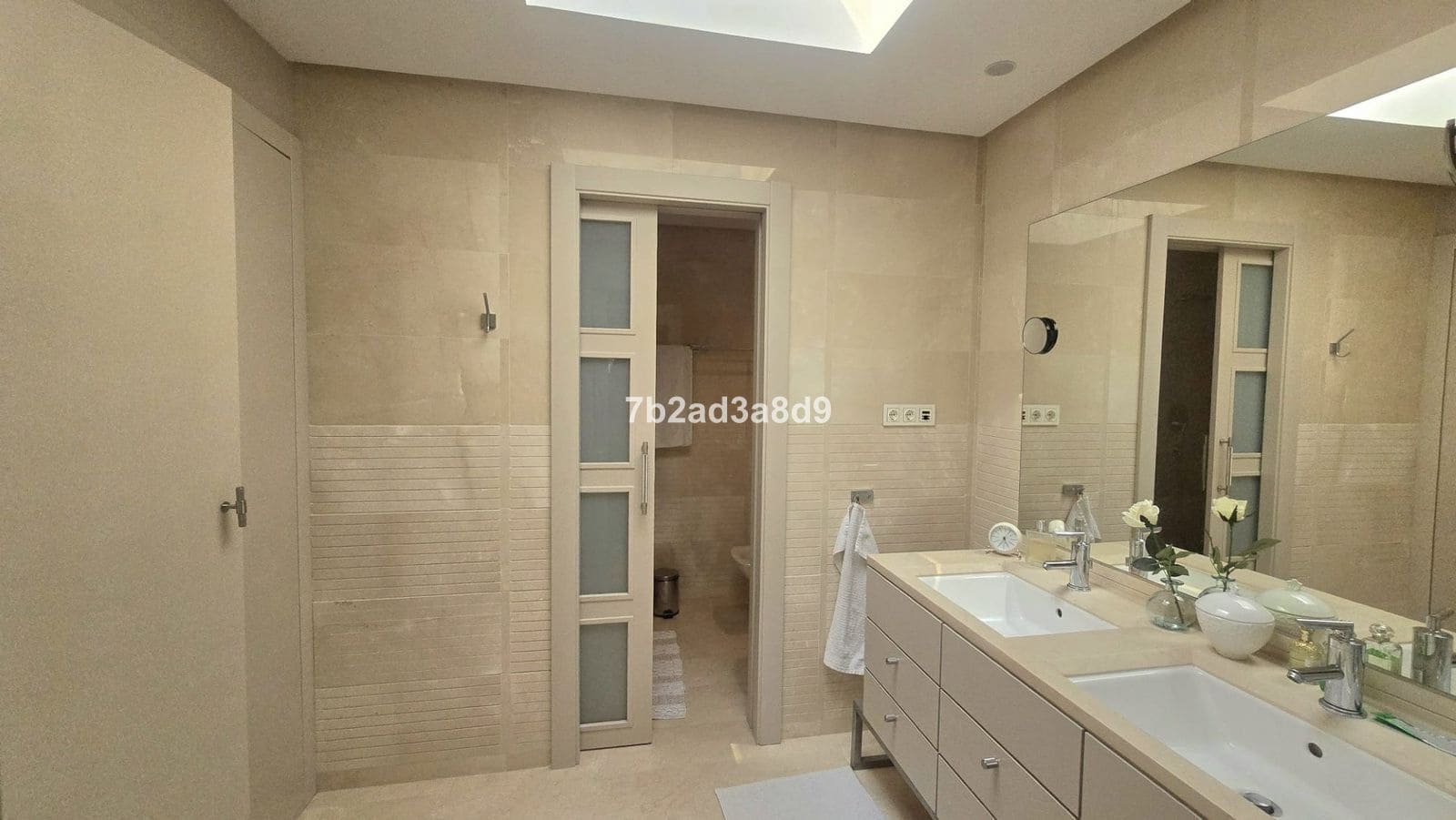 2 bedroom Penthouse for sale in Golden Mile with pool - € 2,095,000 (Ref: 9227938)
