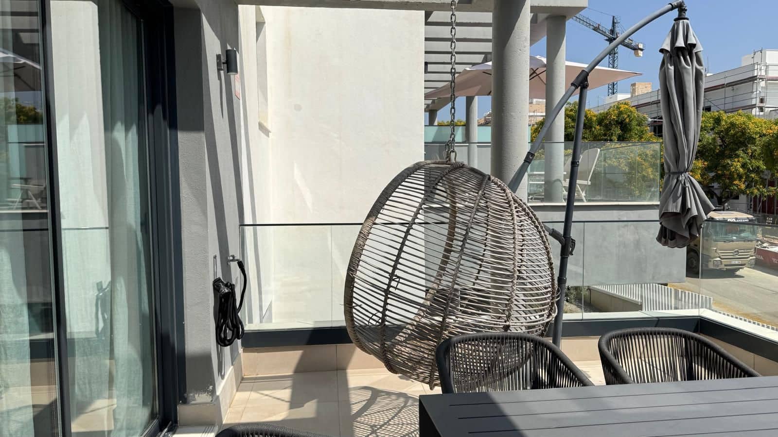 3 Zimmer Apartment zu verkaufen in Estepona mit Garage - 695.000 € (Ref: 9227949)