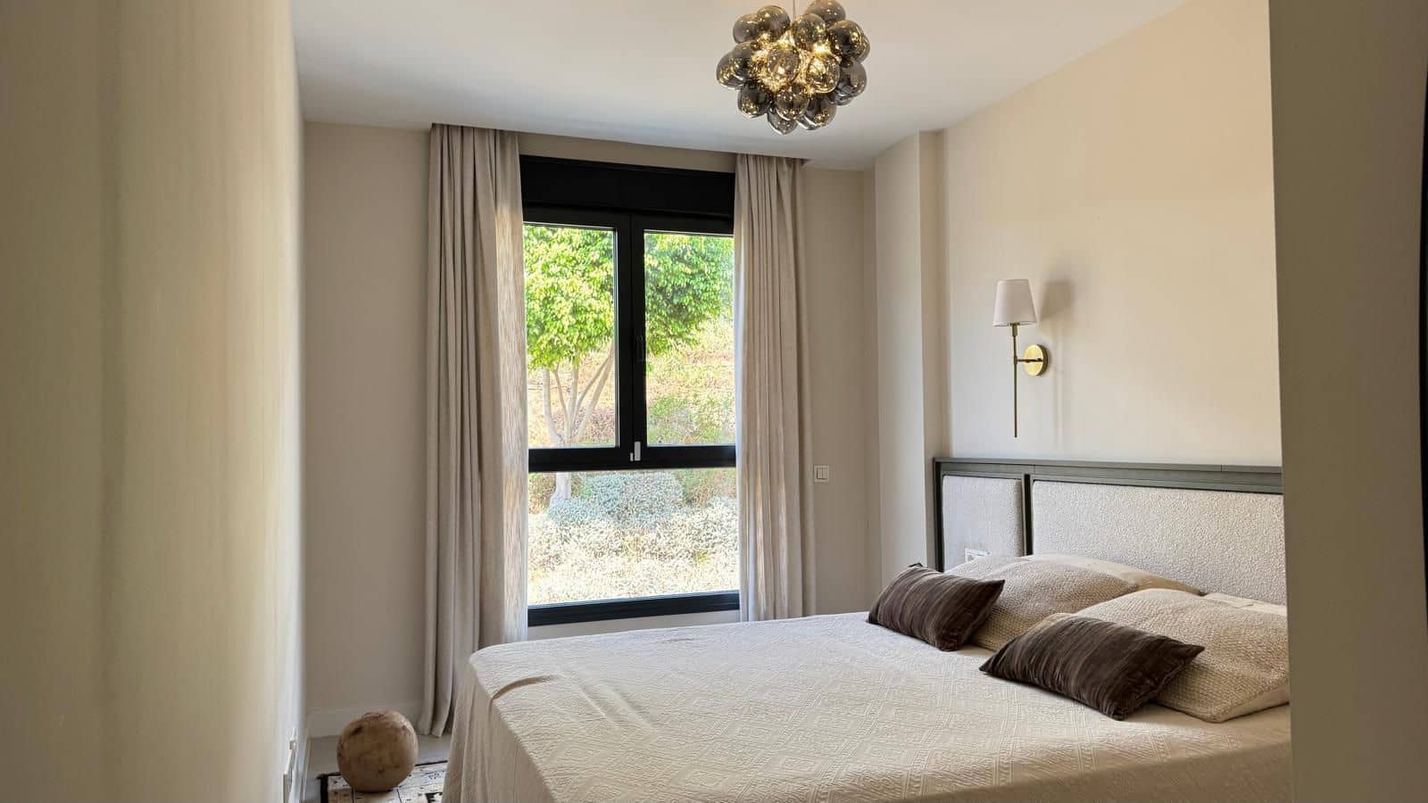 3 Zimmer Apartment zu verkaufen in Estepona mit Garage - 695.000 € (Ref: 9227949)