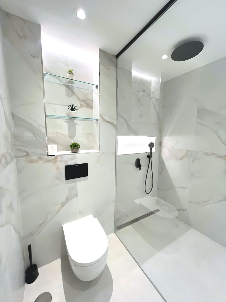 3 bedroom Apartment for sale in Nueva Andalucia - € 849,000 (Ref: 9227950)