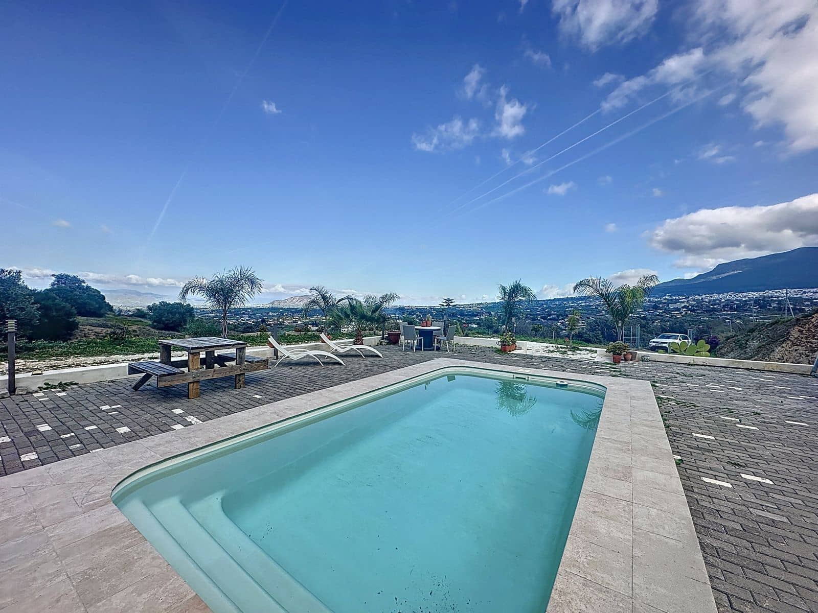 5 sypialnia Willa na sprzedaż w Alhaurin el Grande z basenem - 520 000 € (Ref: 9251766)