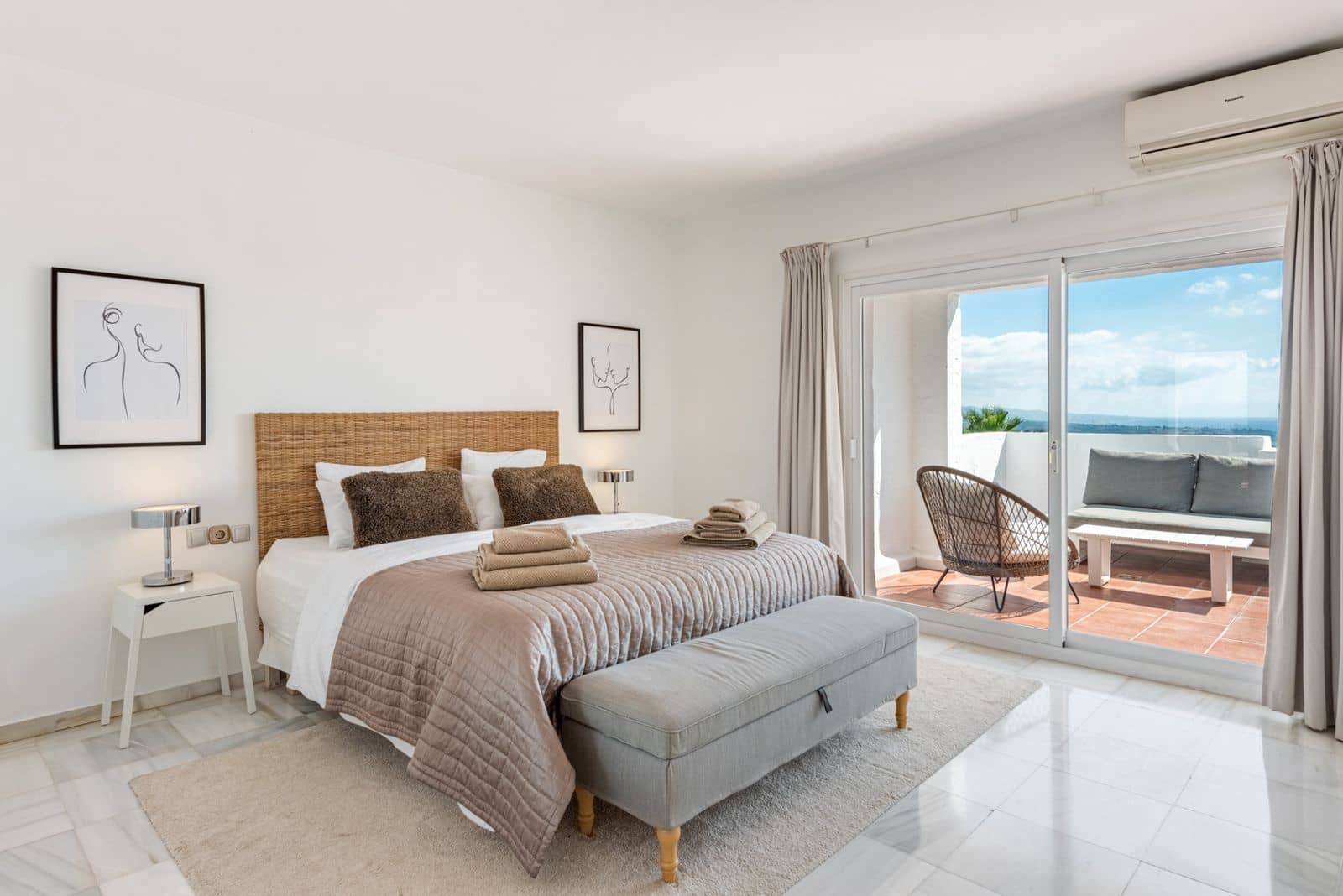 3 Zimmer Penthouse zu verkaufen in Benahavis - 925.000 € (Ref: 9251767)