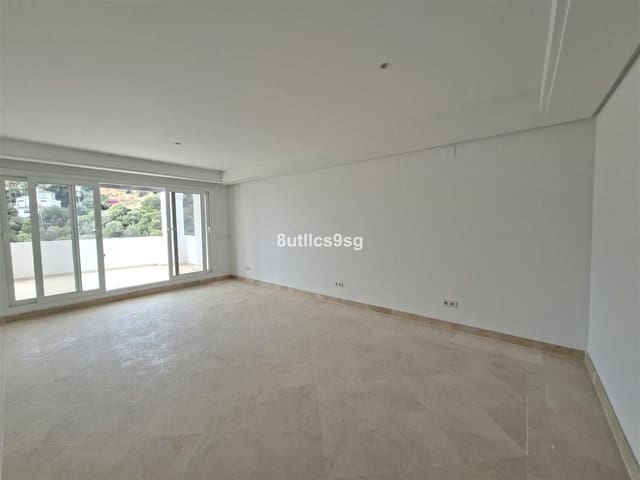 2 soverom Leilighet til salgs i Aloha Golf, Marbella - € 677 000 (Ref: 9262120)