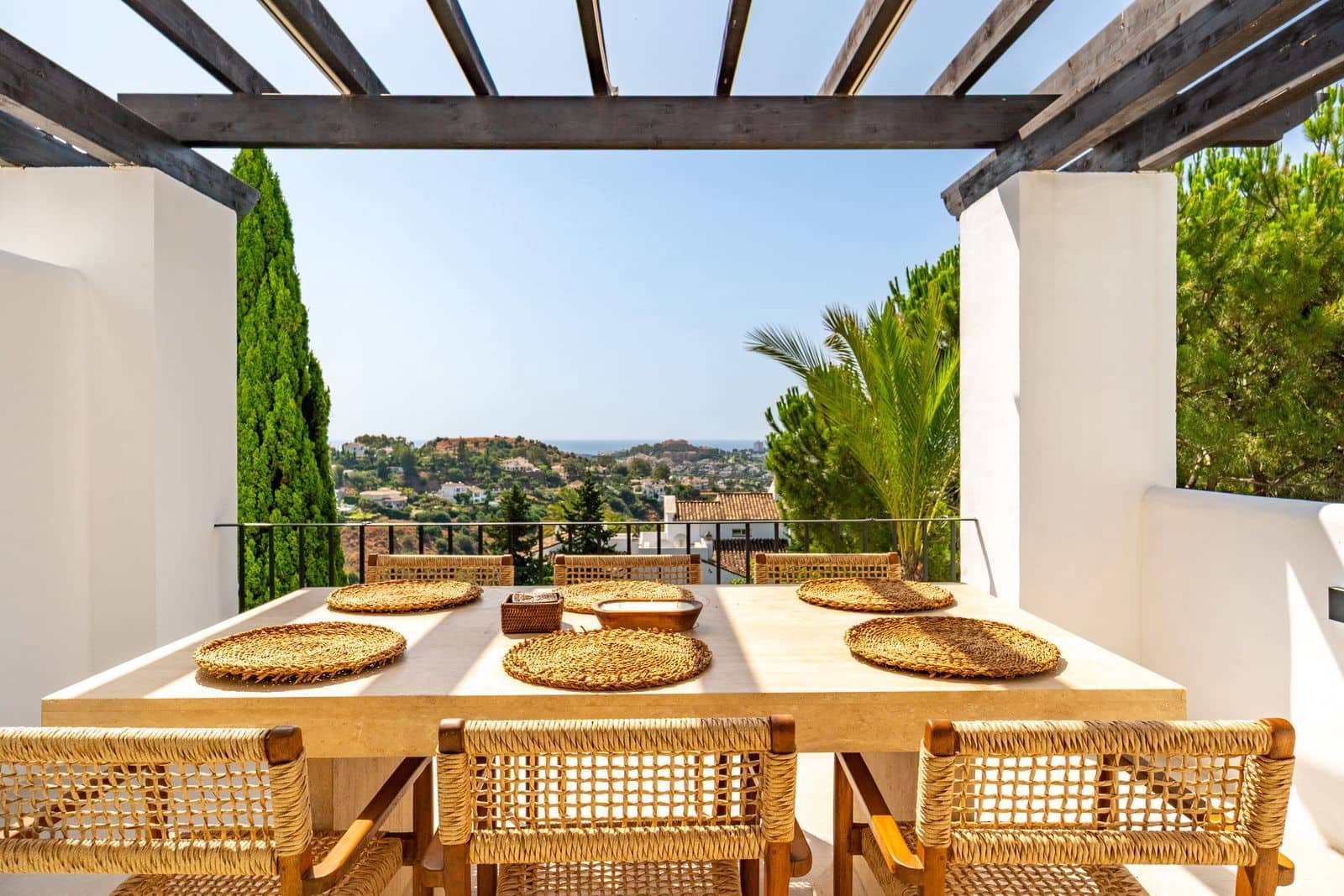 3 soveværelse Penthouse til salg i La Quinta med swimmingpool - € 1.095.000 (Ref: 9382093)