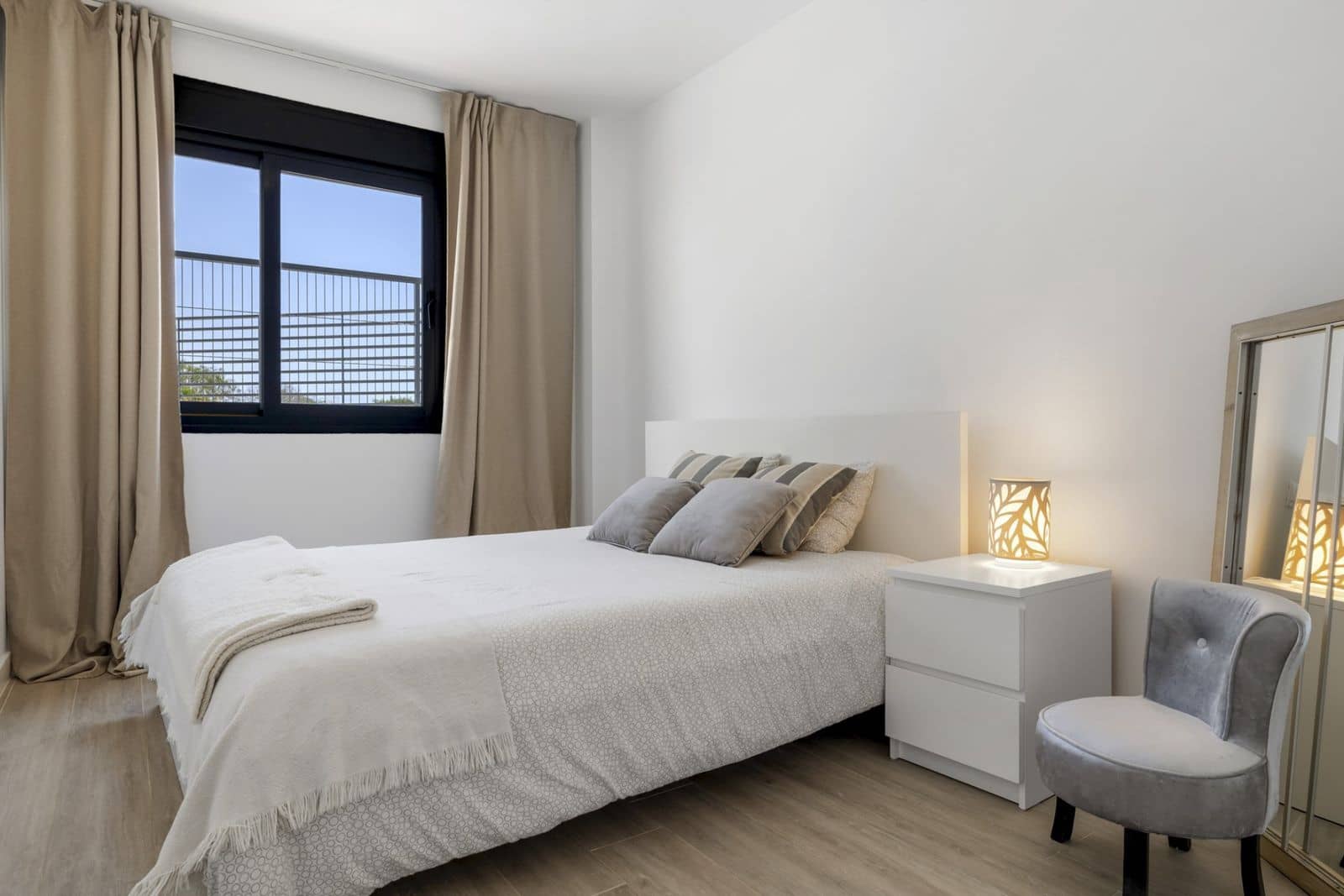 3 makuuhuone Huoneisto myytävänä paikassa Cabopino - 995 000 € (Ref: 9382097)