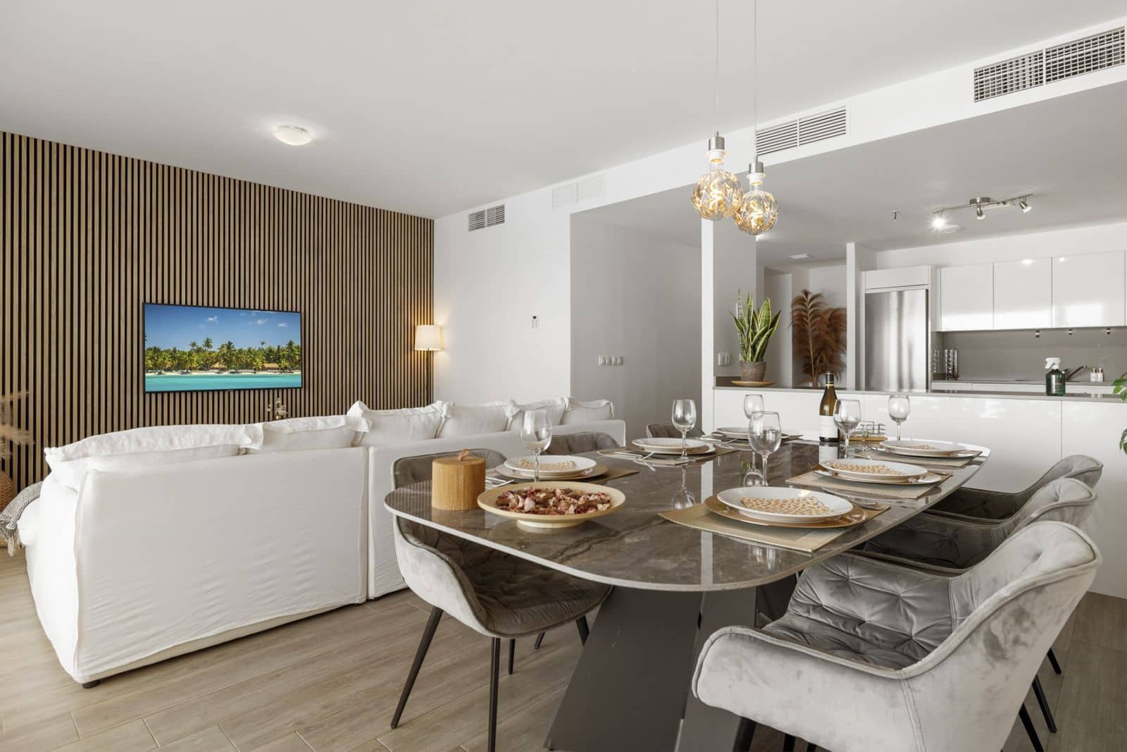 3 makuuhuone Huoneisto myytävänä paikassa Cabopino - 995 000 € (Ref: 9382097)