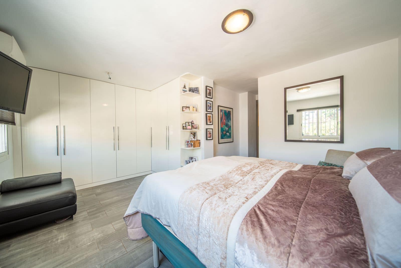 3 quarto Moradia Geminada para venda em Fuengirola com piscina - 499 000 € (Ref: 9382098)