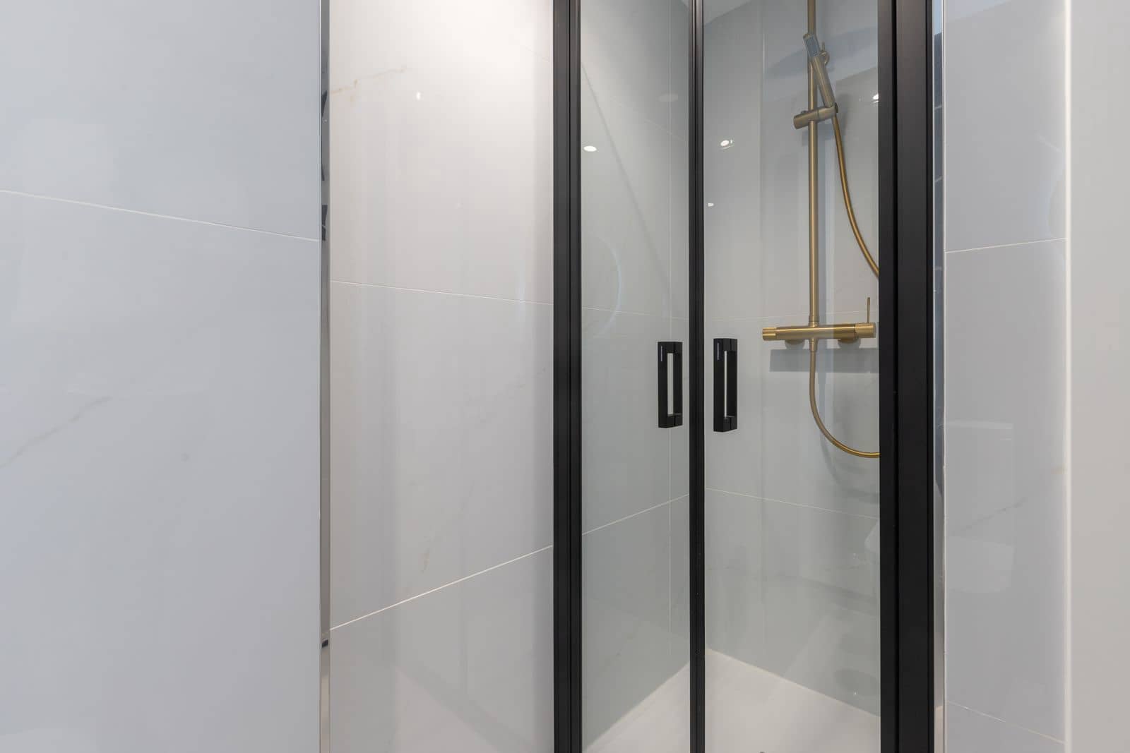 2 Zimmer Penthouse zu verkaufen in Marbella - 629.000 € (Ref: 9382099)