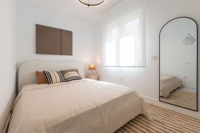 2 Zimmer Penthouse zu verkaufen in Marbella - 629.000 € (Ref: 9382099)