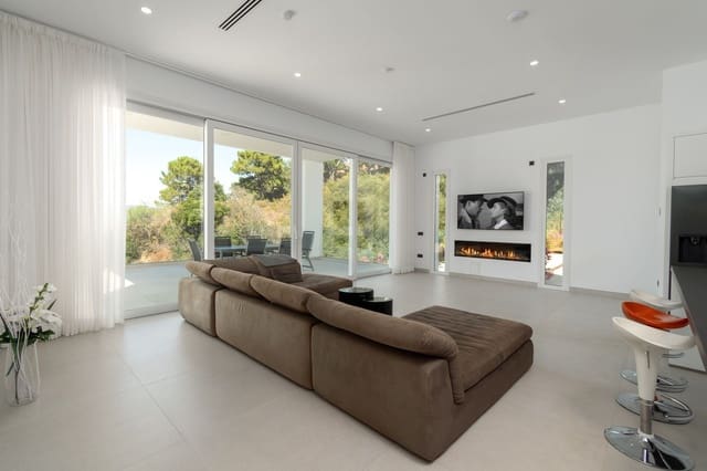 3 soverom Villa til salgs i La Mairena, Ojen med svømmebasseng - € 2 400 000 (Ref: 9382101)