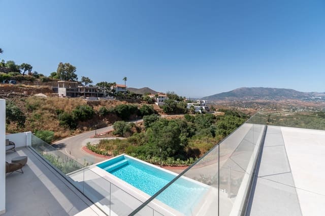 3 soverom Villa til salgs i La Mairena, Ojen med svømmebasseng - € 2 400 000 (Ref: 9382101)