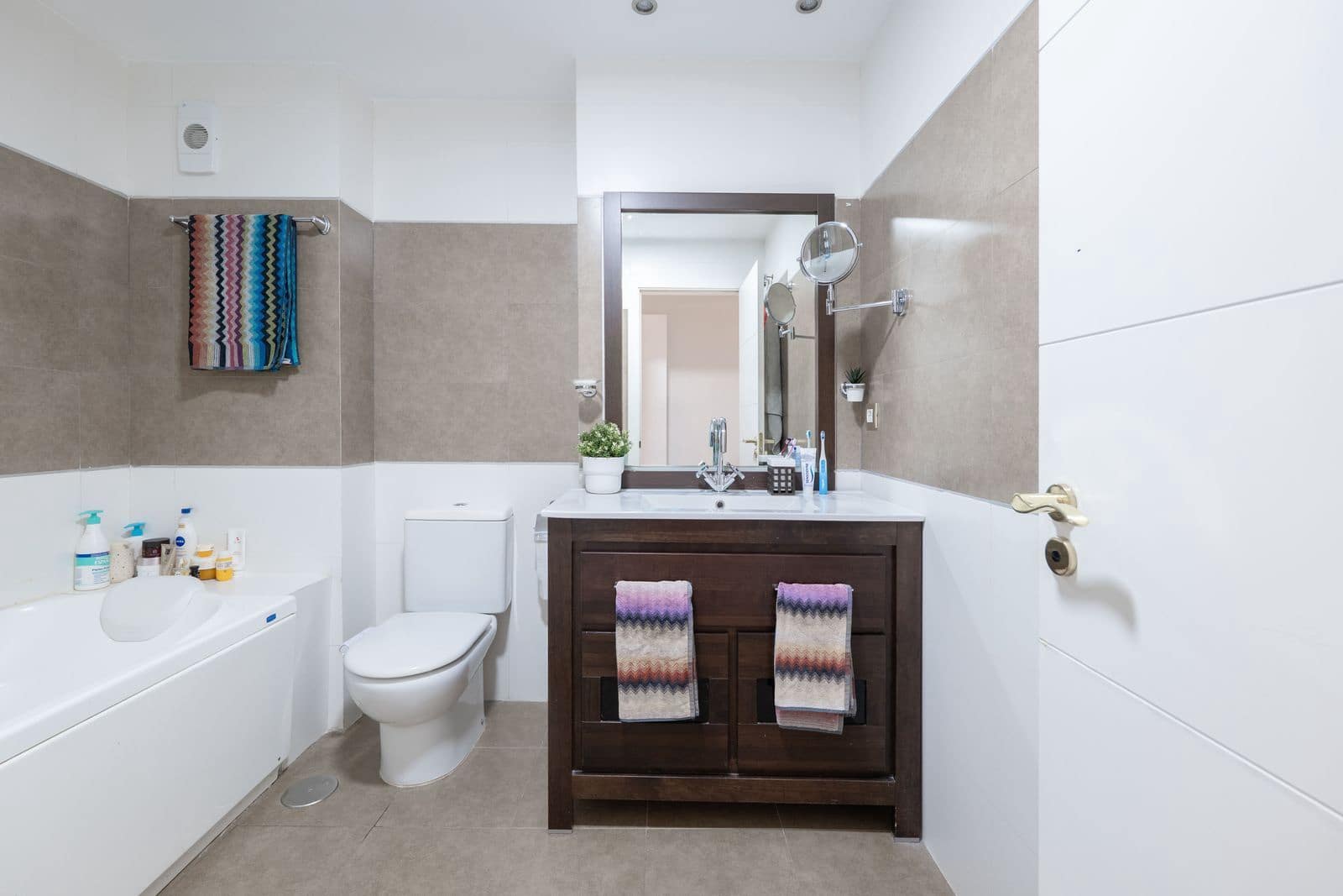 2 Zimmer Apartment zu verkaufen in Benahavis - 420.000 € (Ref: 9382102)