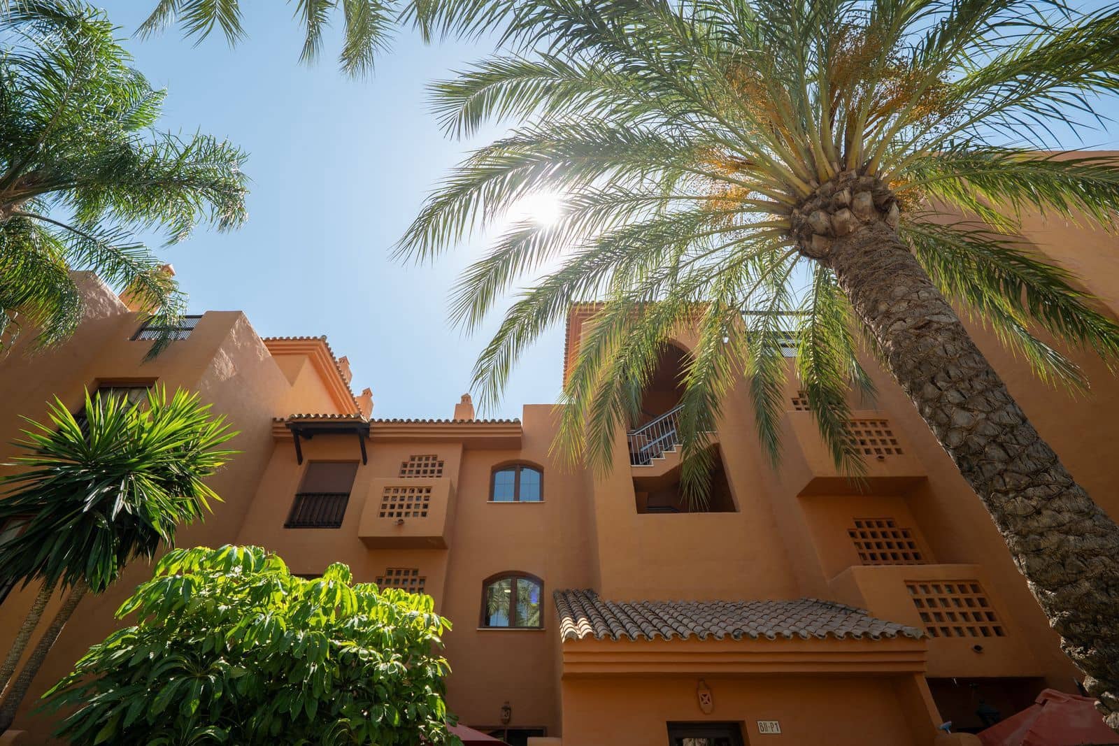 2 Zimmer Apartment zu verkaufen in Benahavis - 420.000 € (Ref: 9382102)