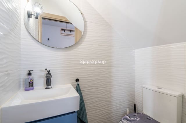 2 bedroom Townhouse for sale in Estepona - € 595,000 (Ref: 9382103)