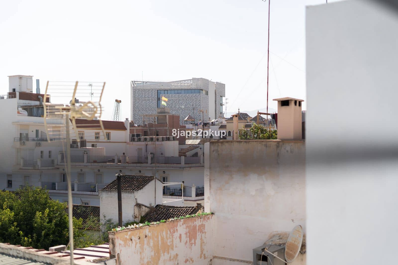 2 bedroom Townhouse for sale in Estepona - € 595,000 (Ref: 9382103)