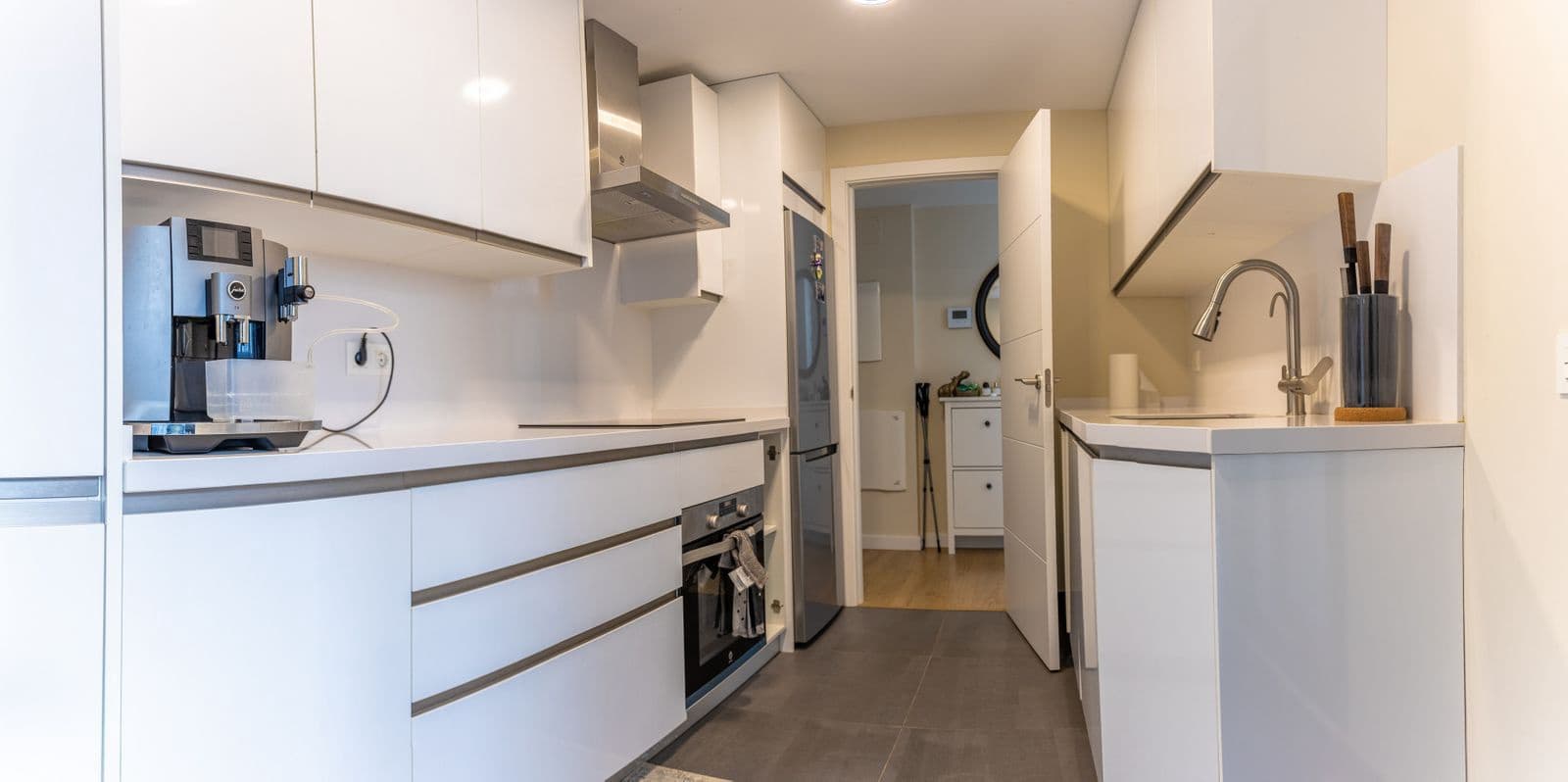 3 makuuhuone Huoneisto myytävänä paikassa Estepona - 420 000 € (Ref: 9439020)