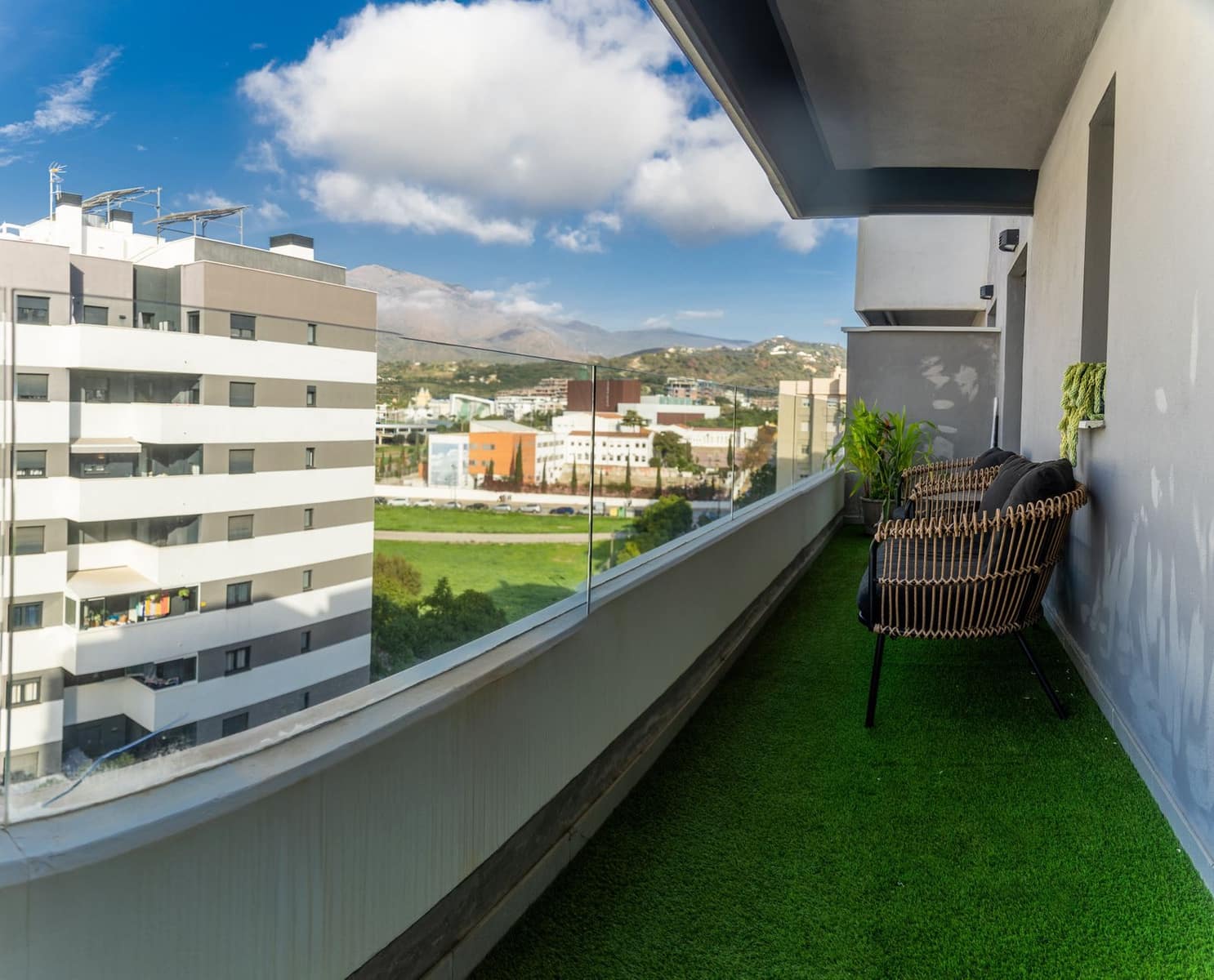 3 makuuhuone Huoneisto myytävänä paikassa Estepona - 420 000 € (Ref: 9439020)