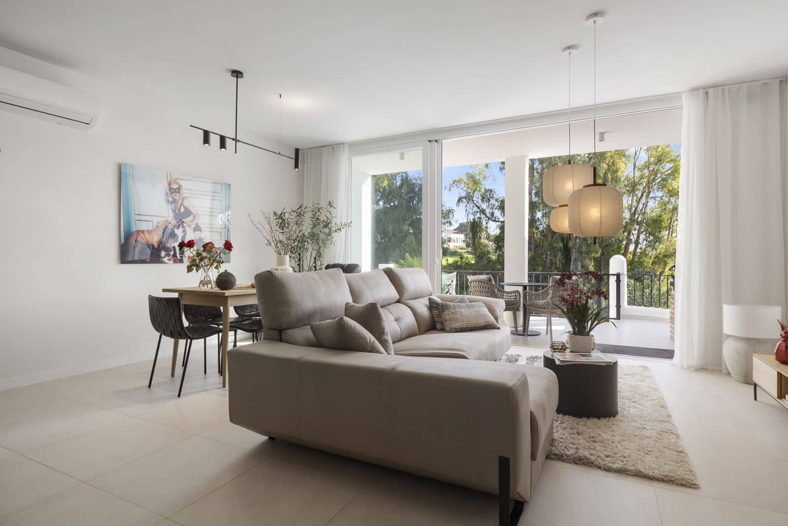 4 makuuhuone Omakotitalo myytävänä paikassa Marbella - 899 000 € (Ref: 9439021)