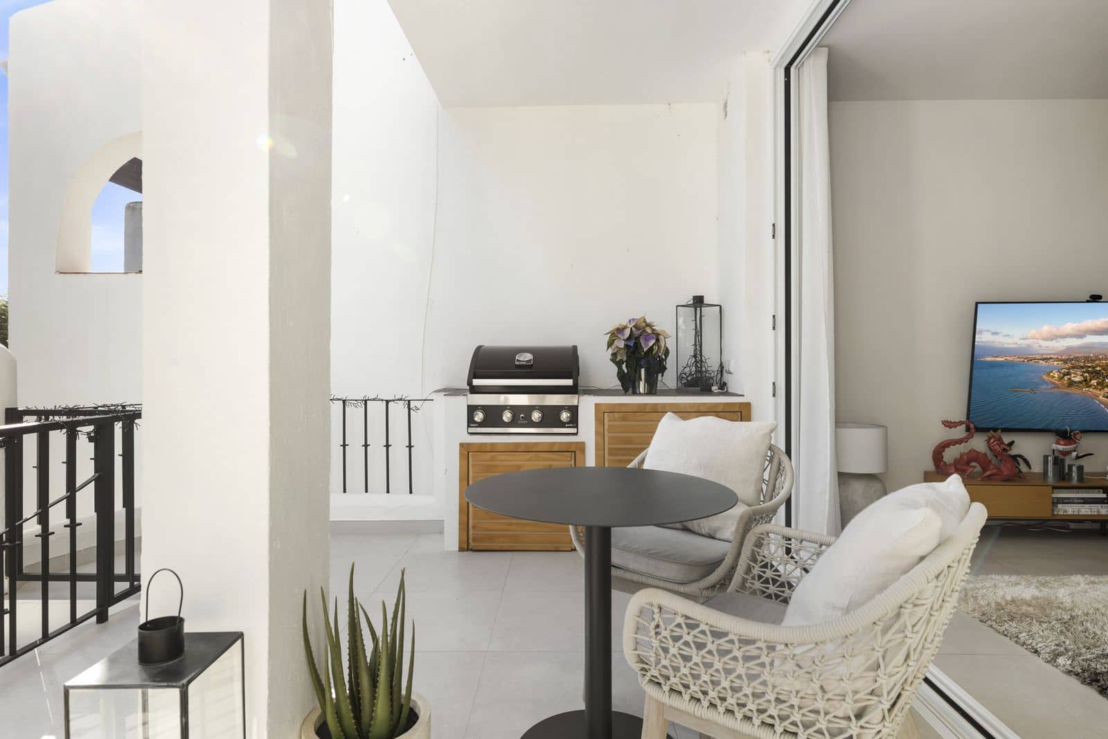 4 makuuhuone Omakotitalo myytävänä paikassa Marbella - 899 000 € (Ref: 9439021)