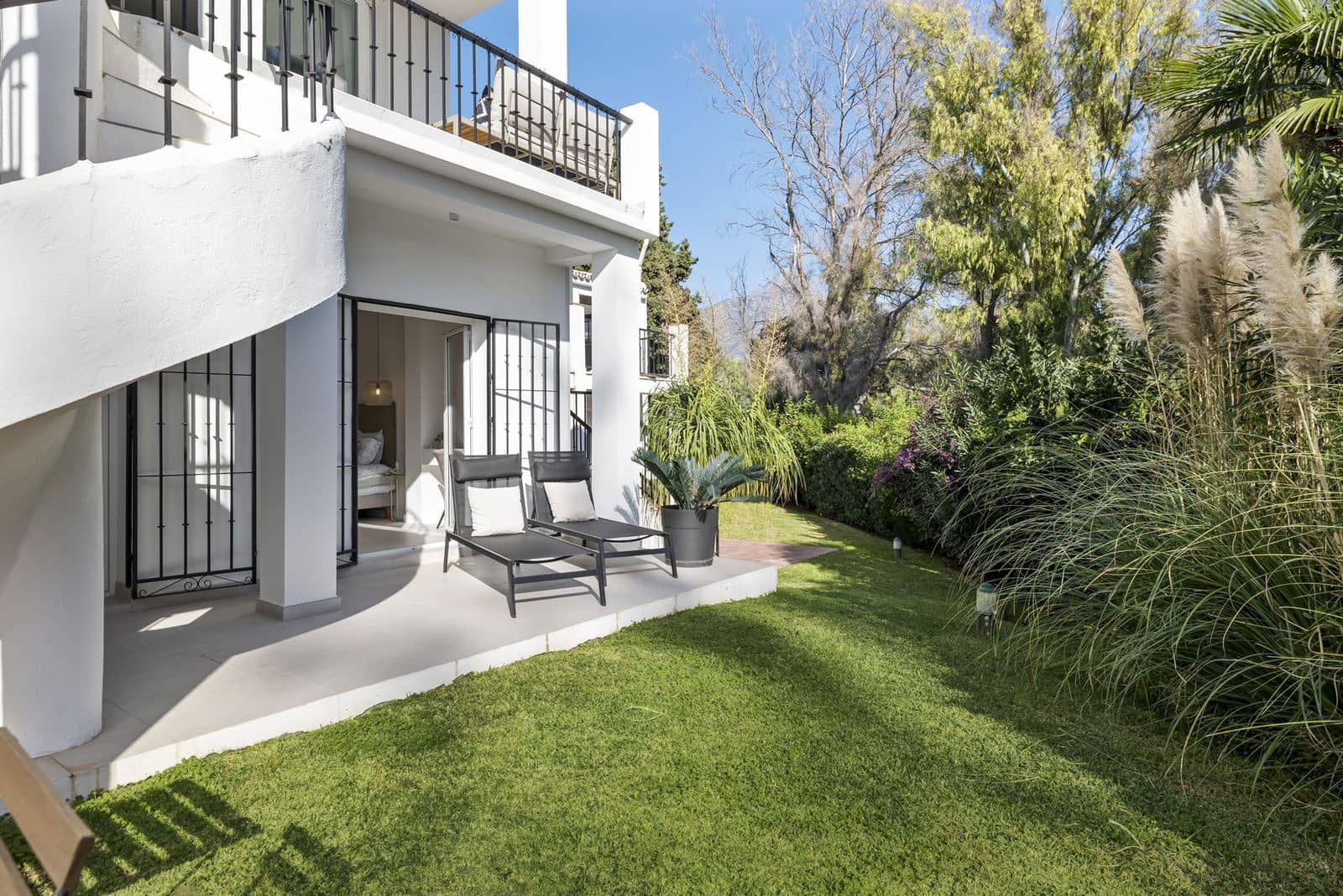 4 makuuhuone Omakotitalo myytävänä paikassa Marbella - 899 000 € (Ref: 9439021)