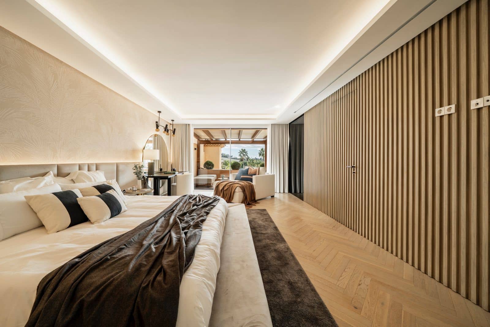 3 bedroom Penthouse for sale in Benahavis with pool - € 925,000 (Ref: 9451667)