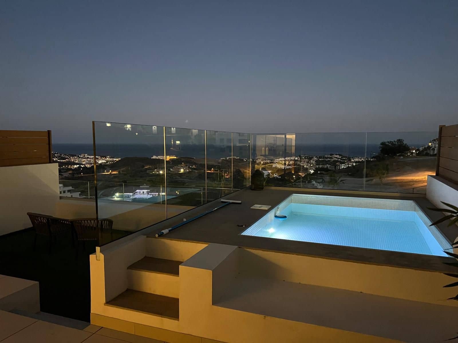 3 bedroom Apartment for sale in La Cala de Mijas with pool garage - € 739,000 (Ref: 9467911)