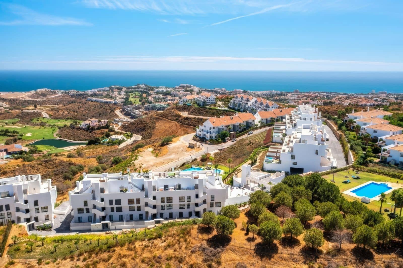 3 bedroom Apartment for sale in La Cala de Mijas with pool garage - € 739,000 (Ref: 9467911)