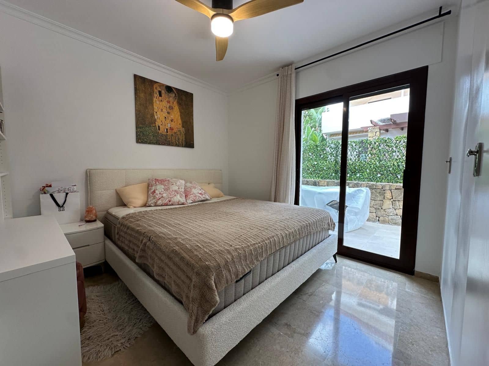 2 makuuhuone Huoneisto myytävänä paikassa Golden Mile - 580 000 € (Ref: 9488032)